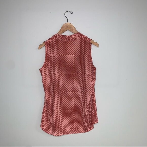 Rose + Olive Sleeveless Blouse Women Size Medium Red Orange Anthropologie Flowy - Picture 3 of 6